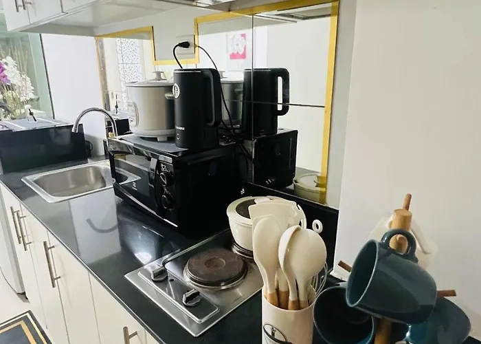 Allie's Cozy Place Near Moa Sea Residences Appart hôtel *